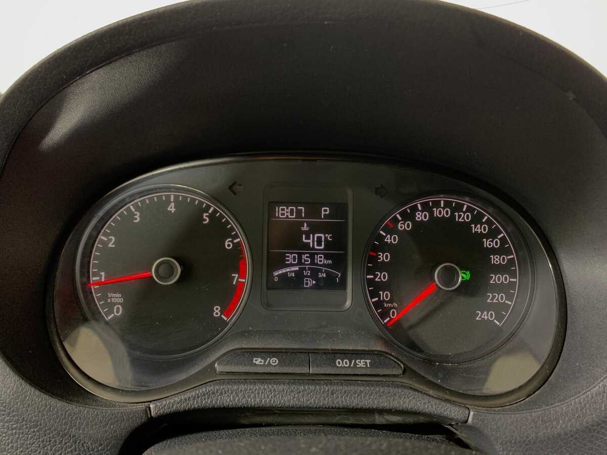 Б/У Фольксваген Поло 2018 года. Фото: #14