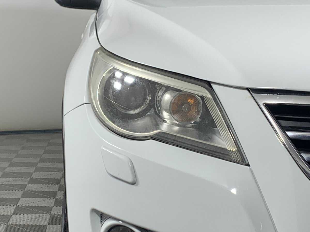 Б/У Фольксваген Тигуан 2010 года. Фото: #9