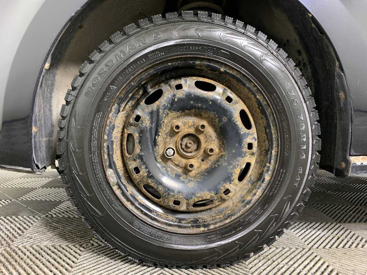 Б/У Фольксваген Поло 2011 года. Фото: #8