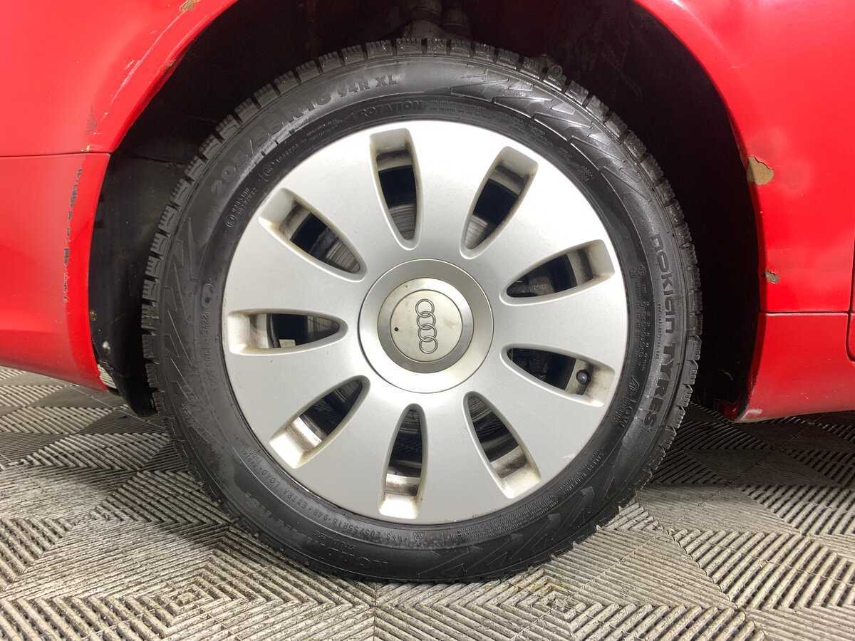 Б/У Ауди А4 2006 года. Фото: #8