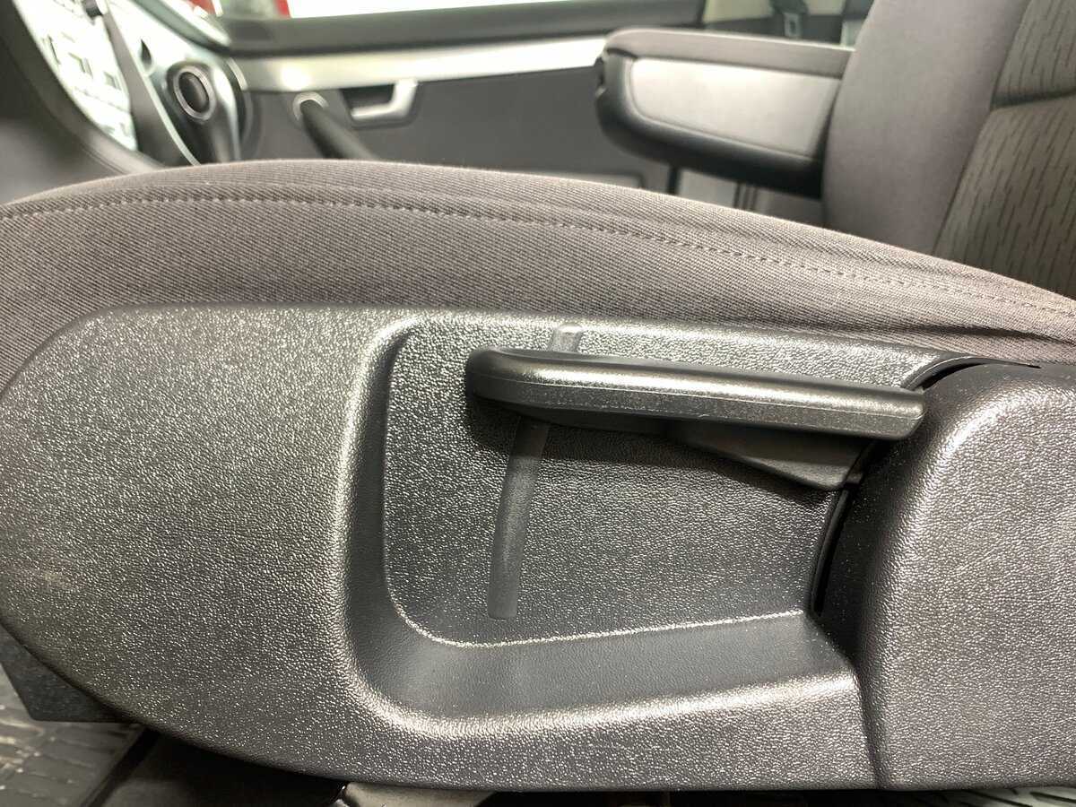 Б/У Ауди А4 2006 года. Фото: #16