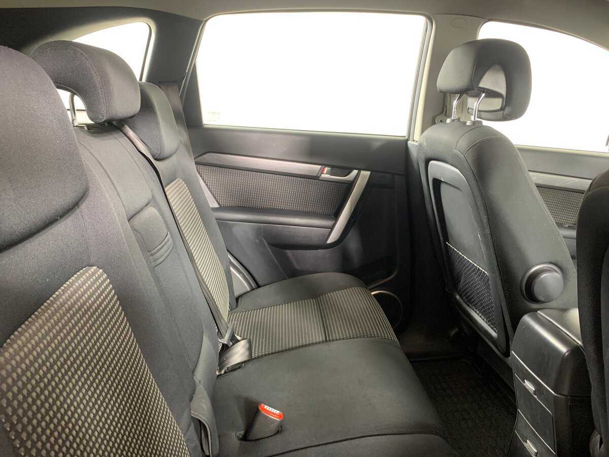 Б/У Шевроле Каптива 2010 года. Фото: #17