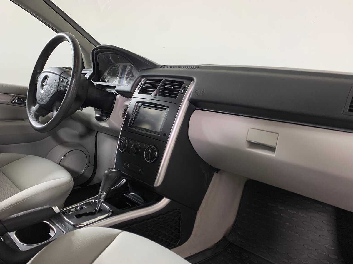 Б/У Мерседес-Бенц Б-Класс 2011 года. Фото: #12