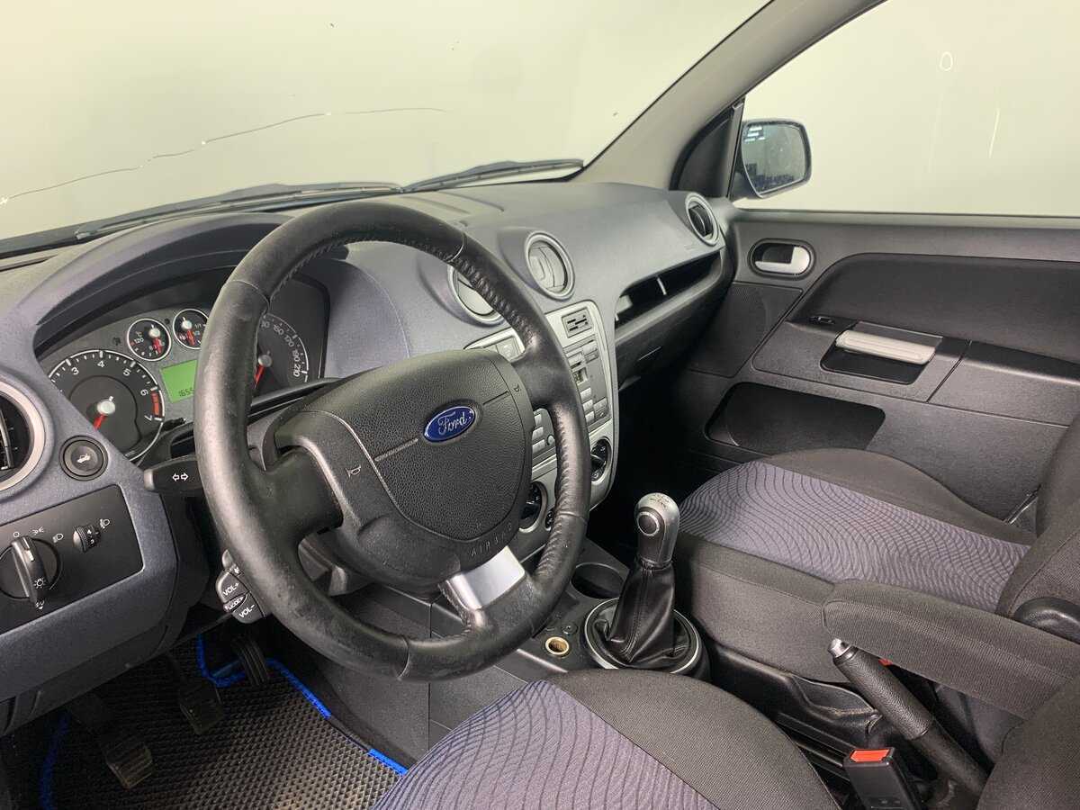 Б/У Форд Фьюжн 2010 года. Фото: #10