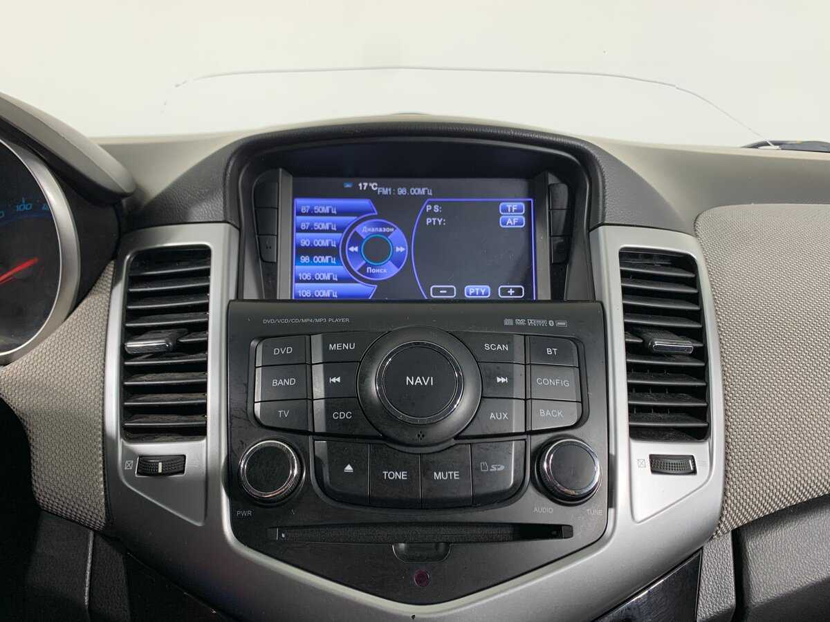 Б/У Шевроле Круз 2012 года. Фото: #15