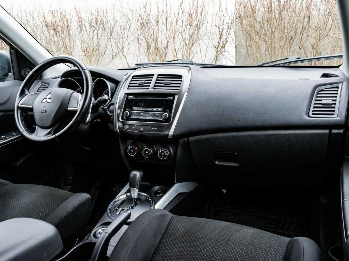 Б/У Митсубиши АС-Икс 2012 года. Фото: #6