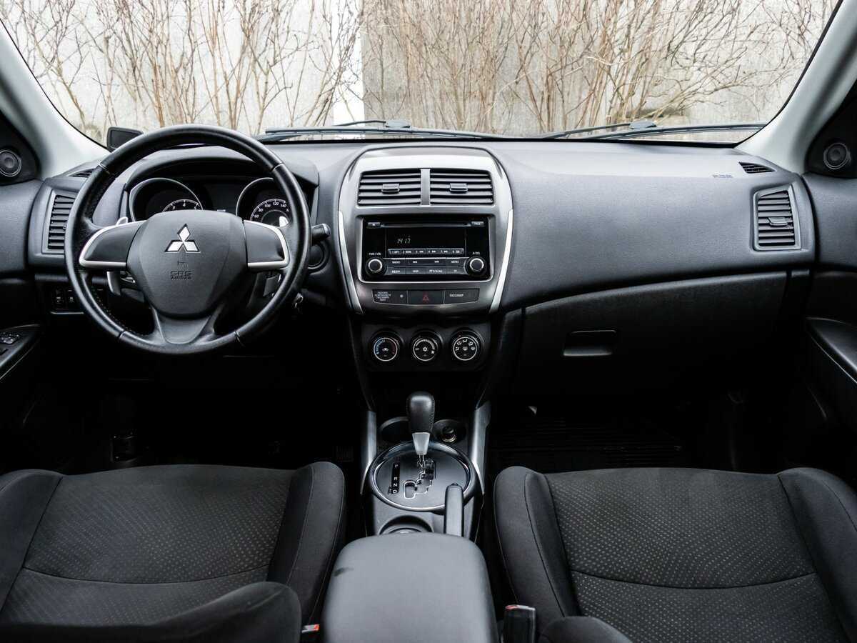 Б/У Митсубиши АС-Икс 2012 года. Фото: #7