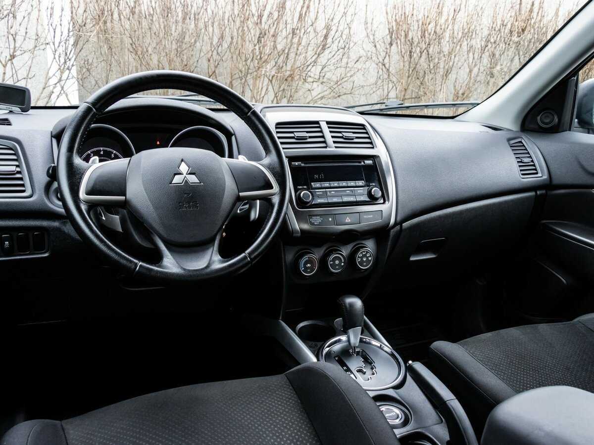 Б/У Митсубиши АС-Икс 2012 года. Фото: #8