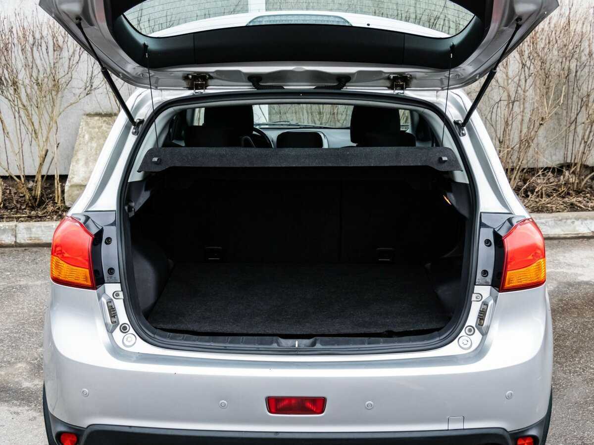 Б/У Митсубиши АС-Икс 2012 года. Фото: #14