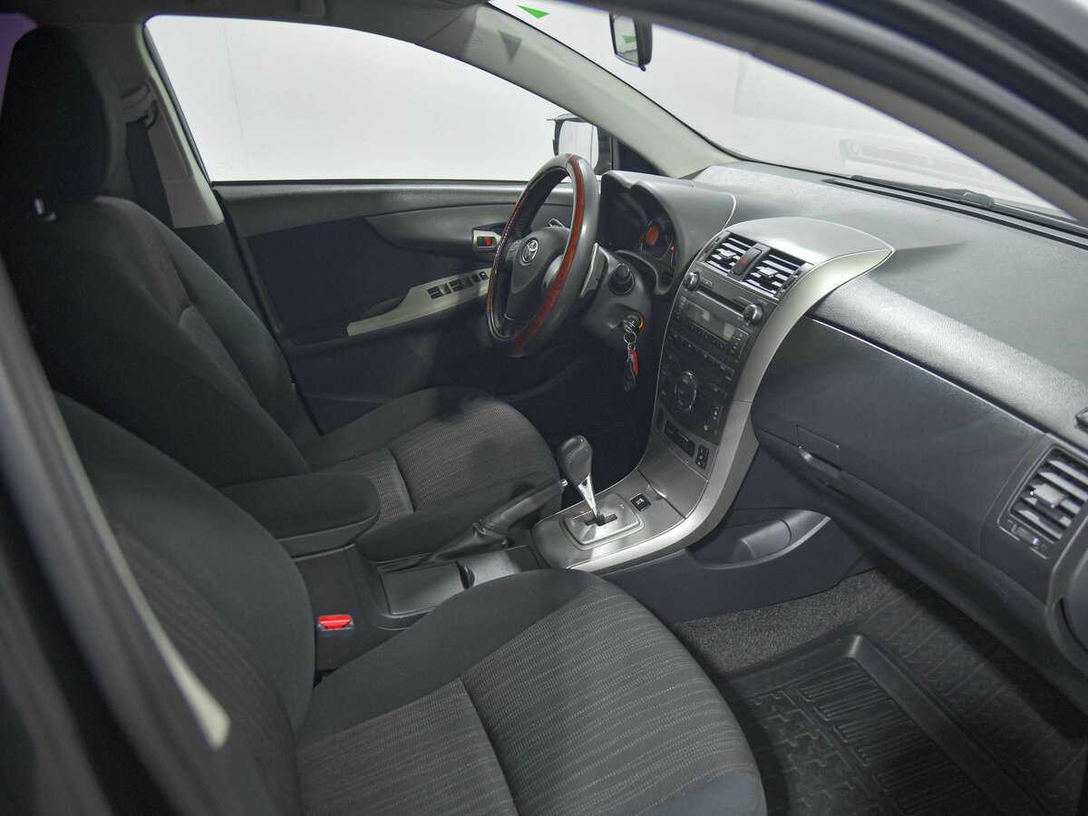 Б/У Тойота Королла 2008 года. Фото: #13