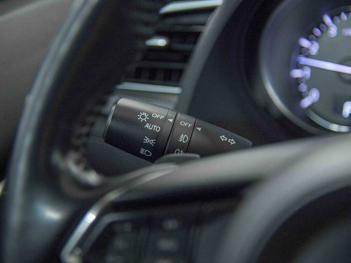 Б/У Мазда 6 2017 года. Фото: #7