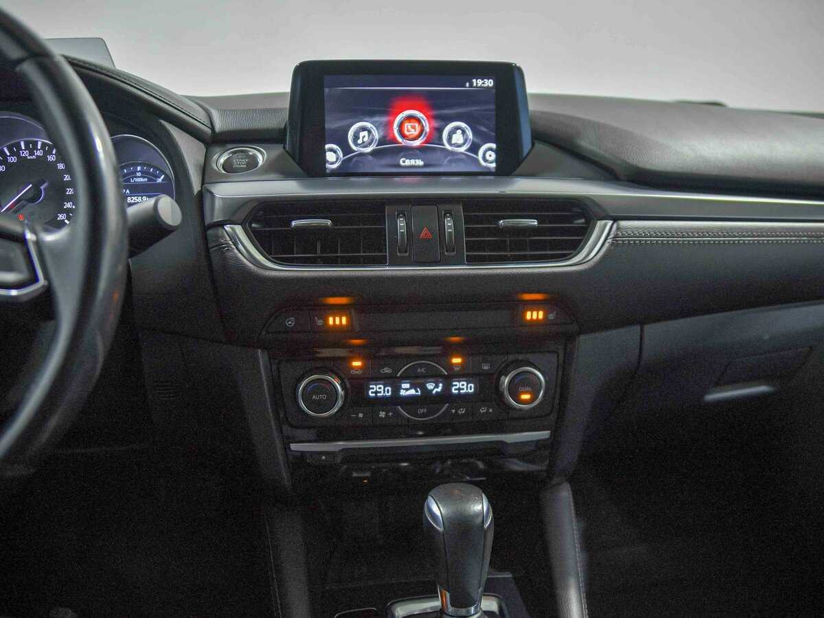 Б/У Мазда 6 2017 года. Фото: #10