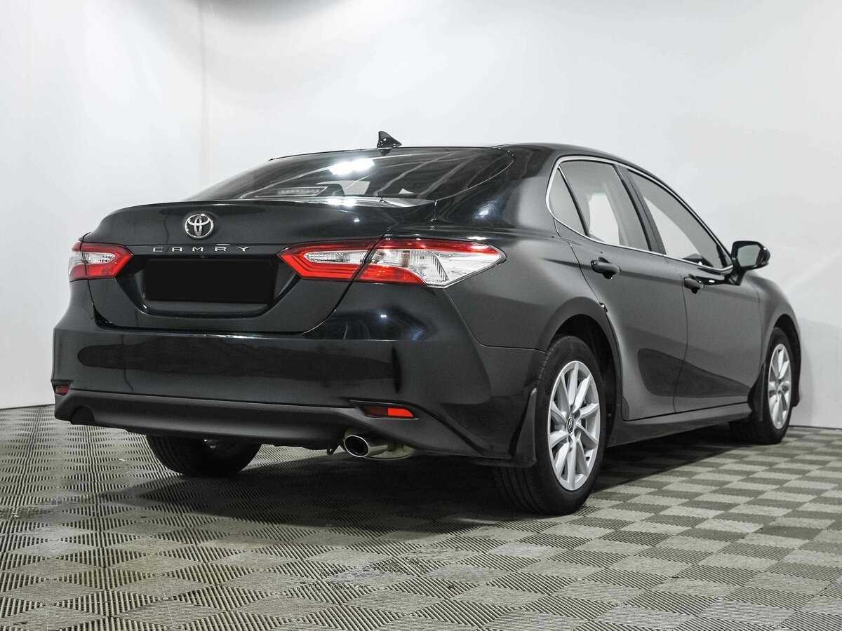 Б/У Тойота Камри 2021 года. Фото: #3