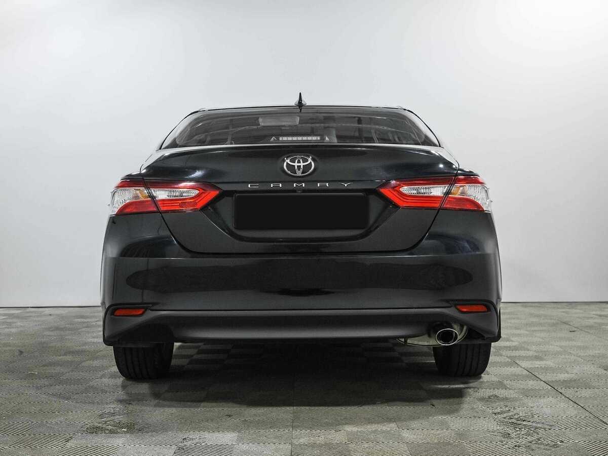 Б/У Тойота Камри 2021 года. Фото: #4