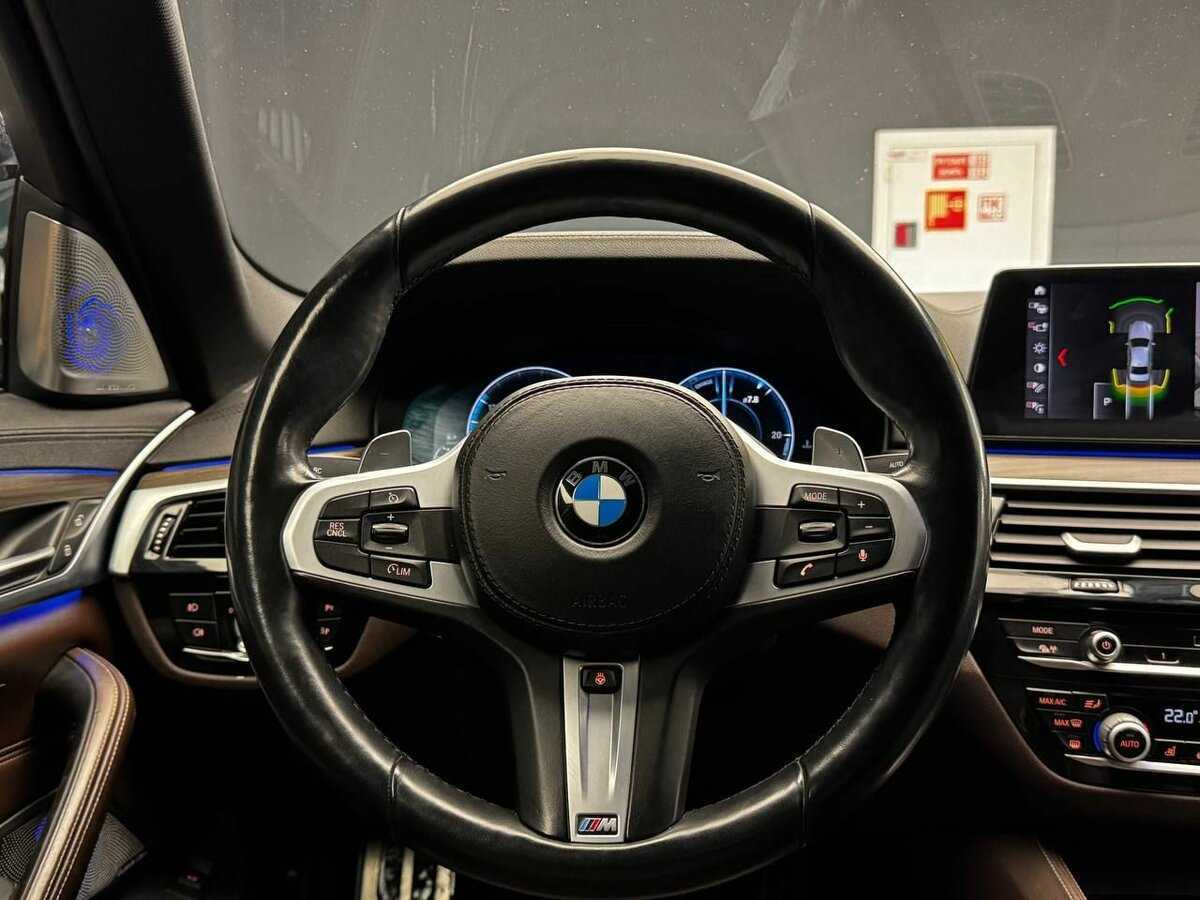 Б/У БМВ 5 серии 2018 года. Фото: #7