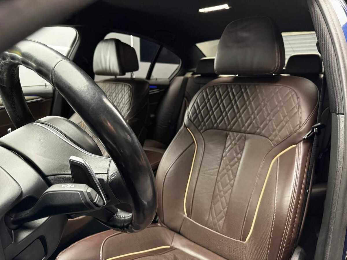 Б/У БМВ 5 серии 2018 года. Фото: #22