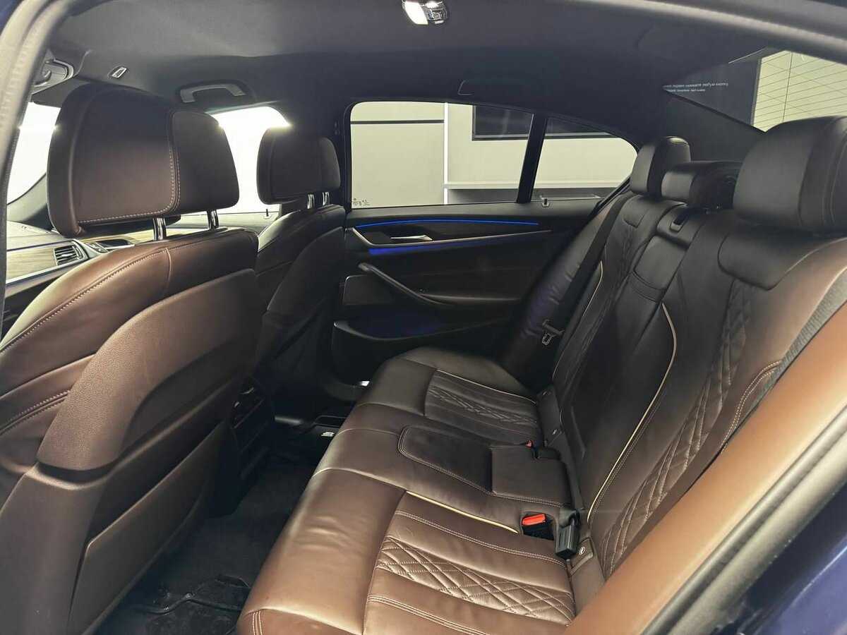 Б/У БМВ 5 серии 2018 года. Фото: #23