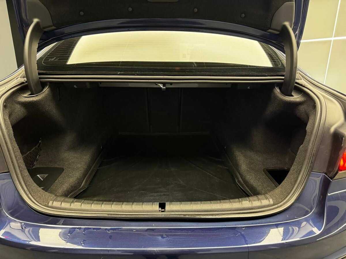 Б/У БМВ 5 серии 2018 года. Фото: #29