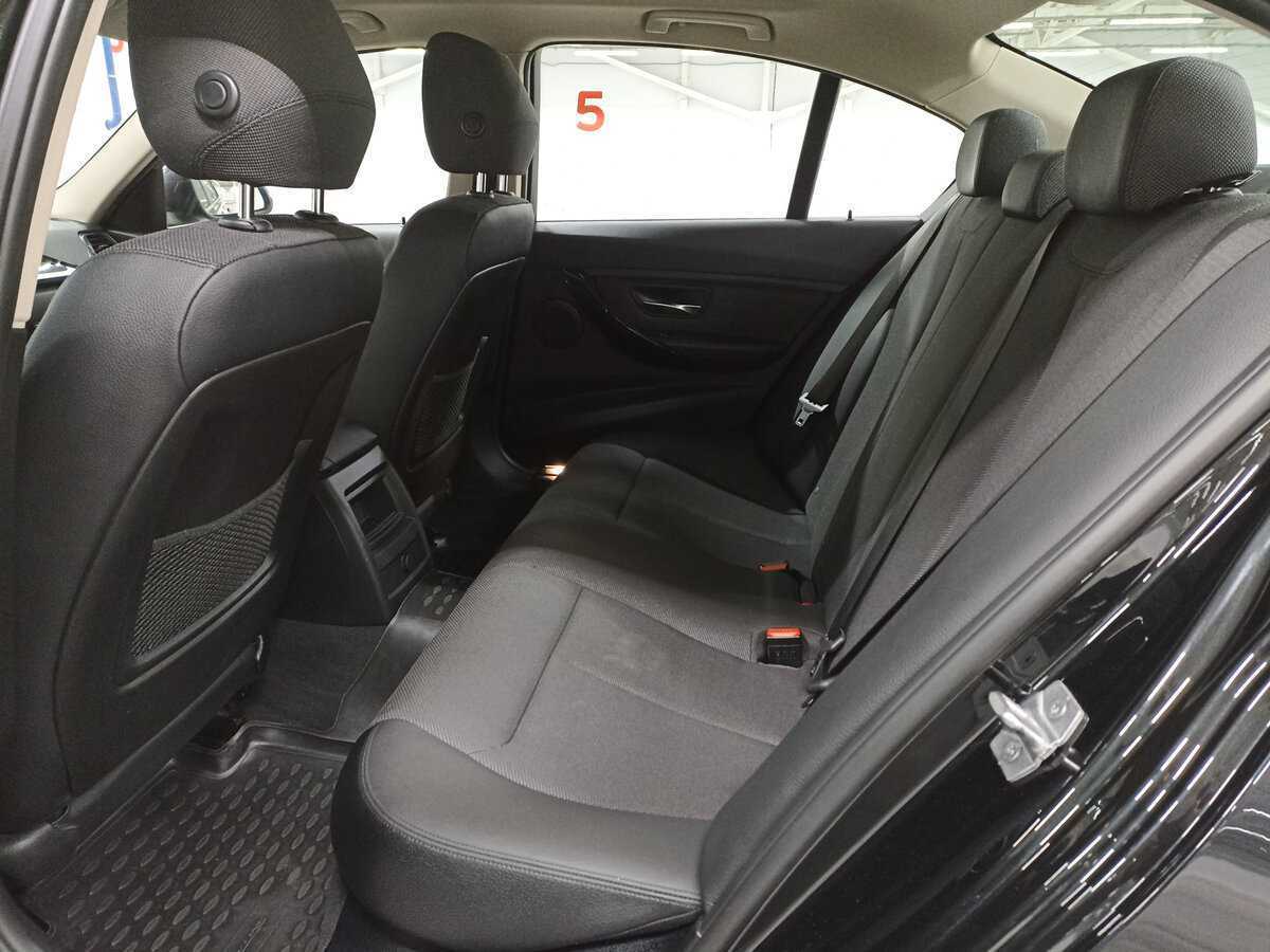 Б/У БМВ 3 серии 2016 года. Фото: #11