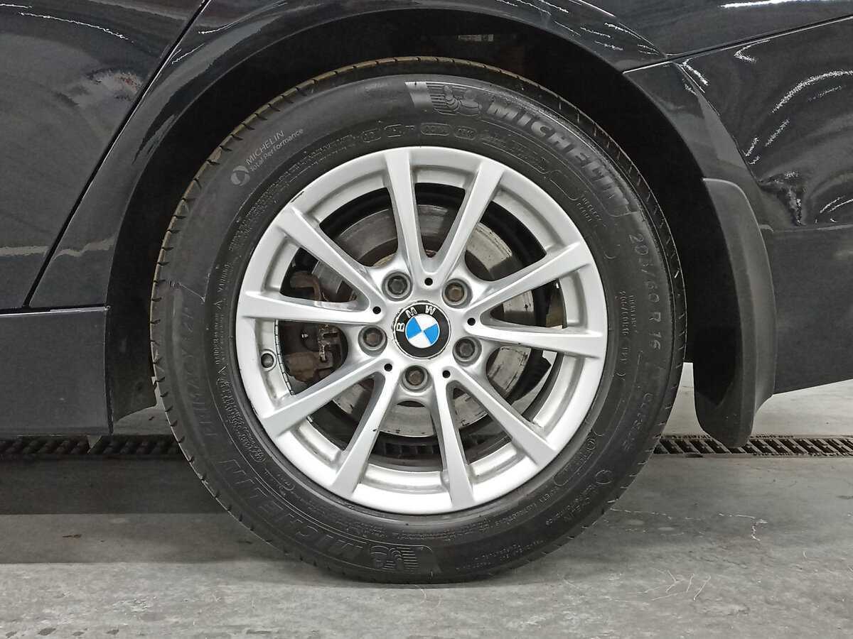 Б/У БМВ 3 серии 2016 года. Фото: #17