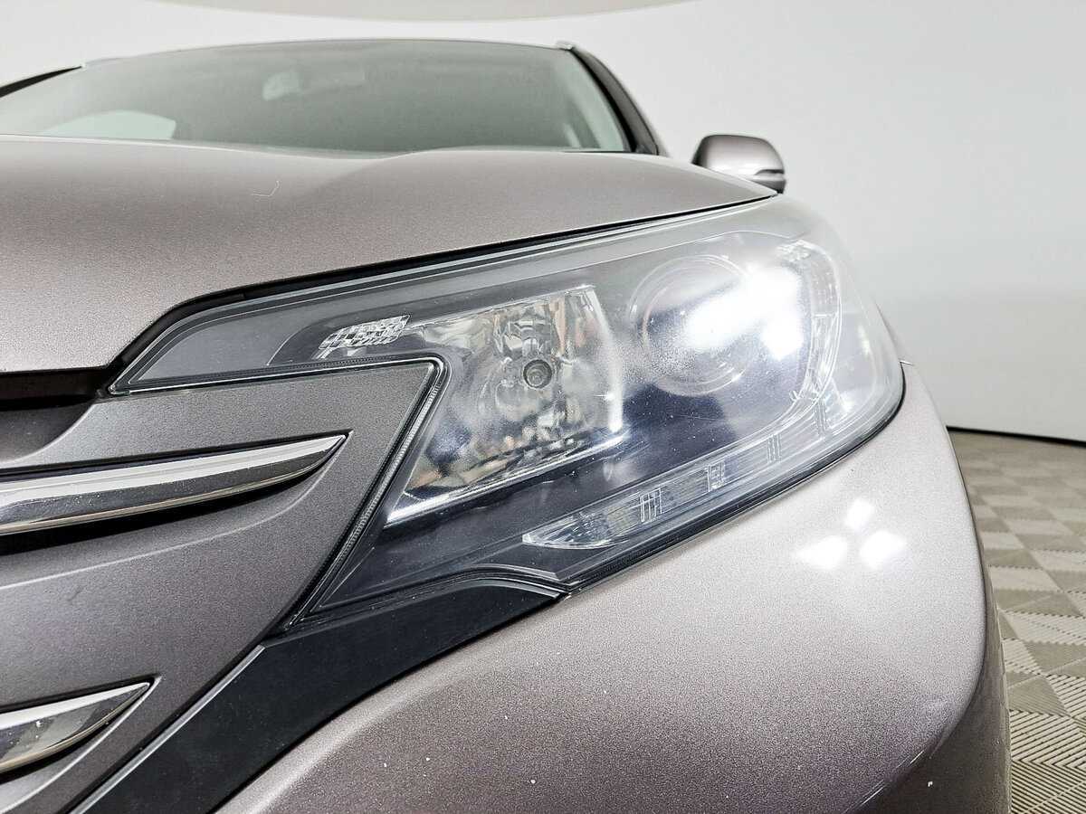 Б/У Хонда ЦР-В 2013 года. Фото: #16