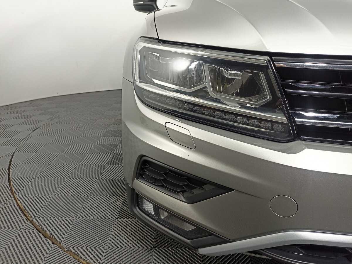 Б/У Фольксваген Тигуан 2019 года. Фото: #16