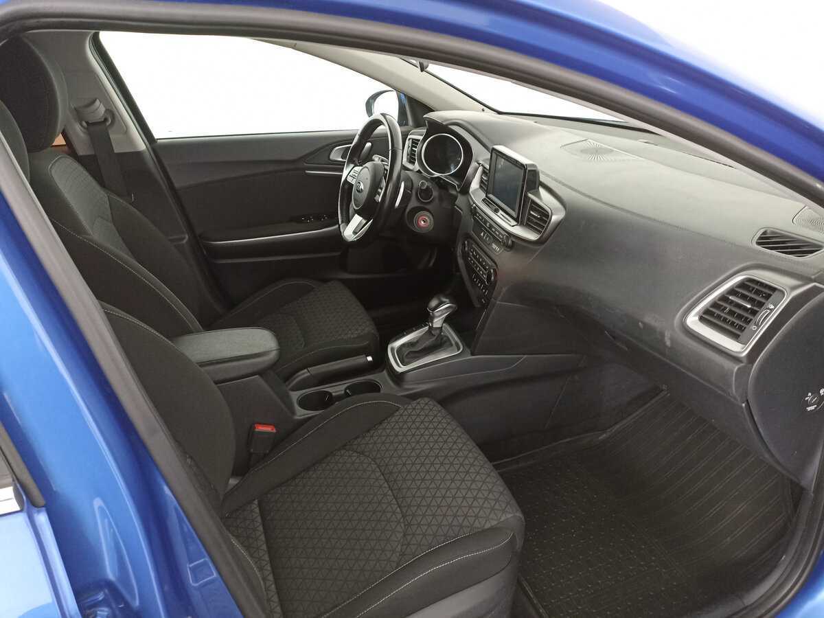 Б/У Киа Сид 2018 года. Фото: #10