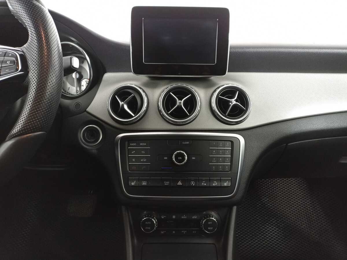 Б/У Мерседес-Бенц ГЛА 2015 года. Фото: #14