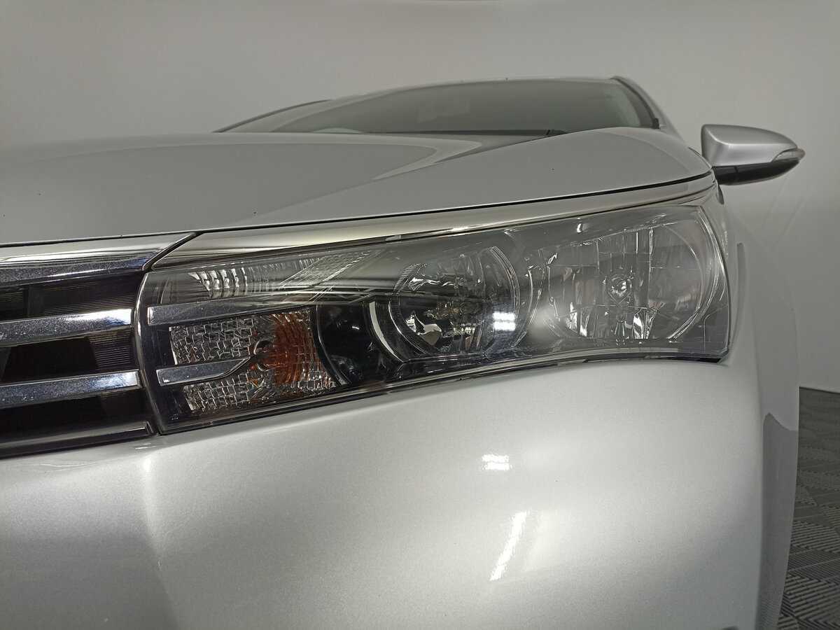 Б/У Тойота Королла 2016 года. Фото: #16