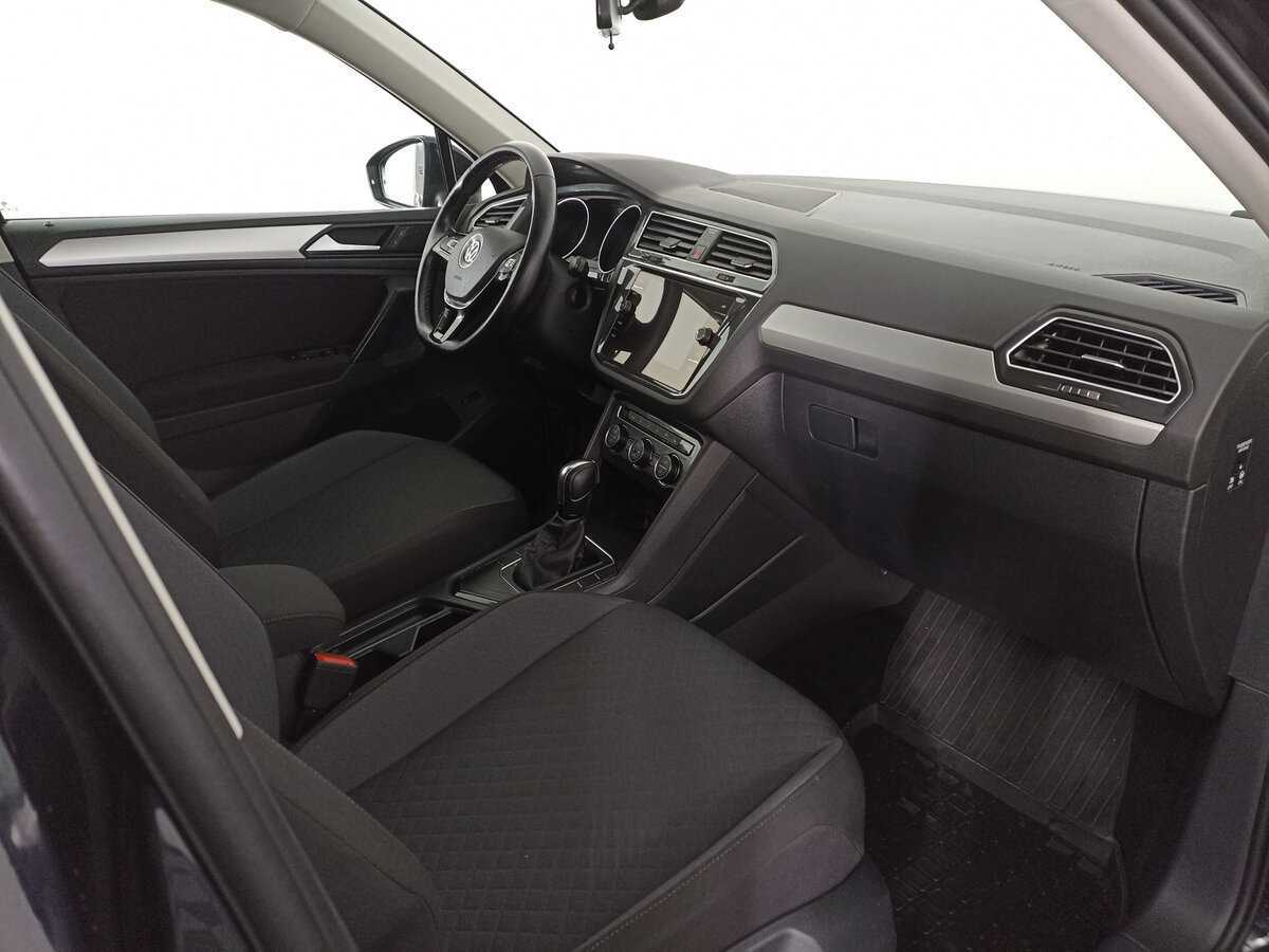 Б/У Фольксваген Тигуан 2020 года. Фото: #10