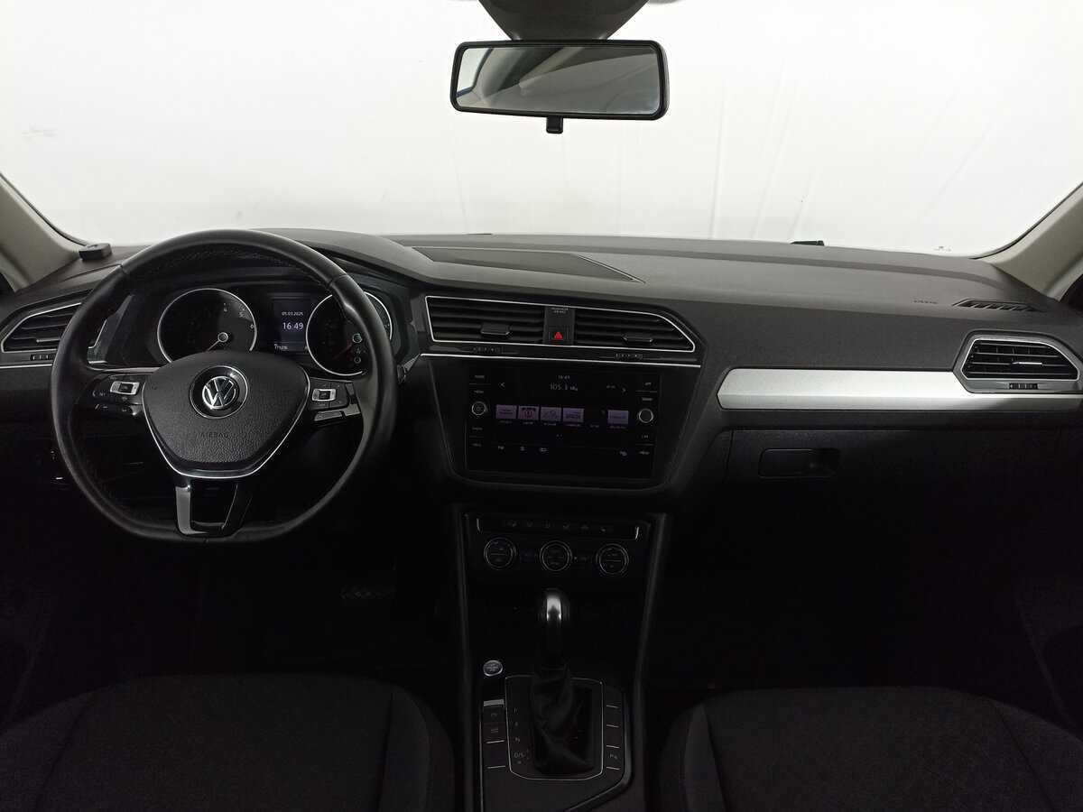 Б/У Фольксваген Тигуан 2020 года. Фото: #13