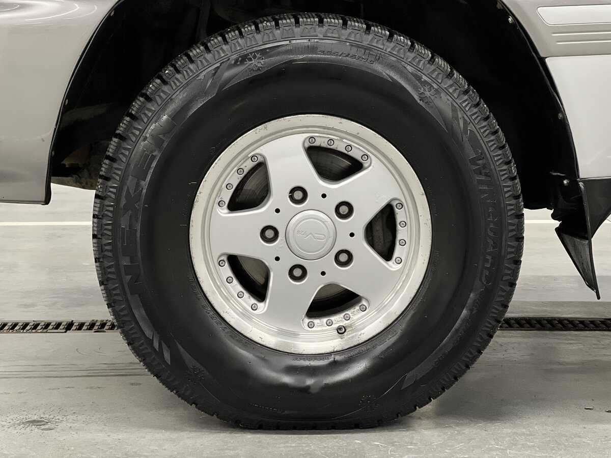 Б/У Тойота Лэнд Крузер 2006 года. Фото: #17