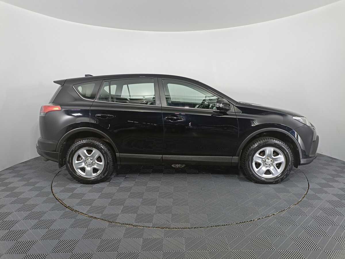 Б/У Тойота Рав4 2019 года. Фото: #3