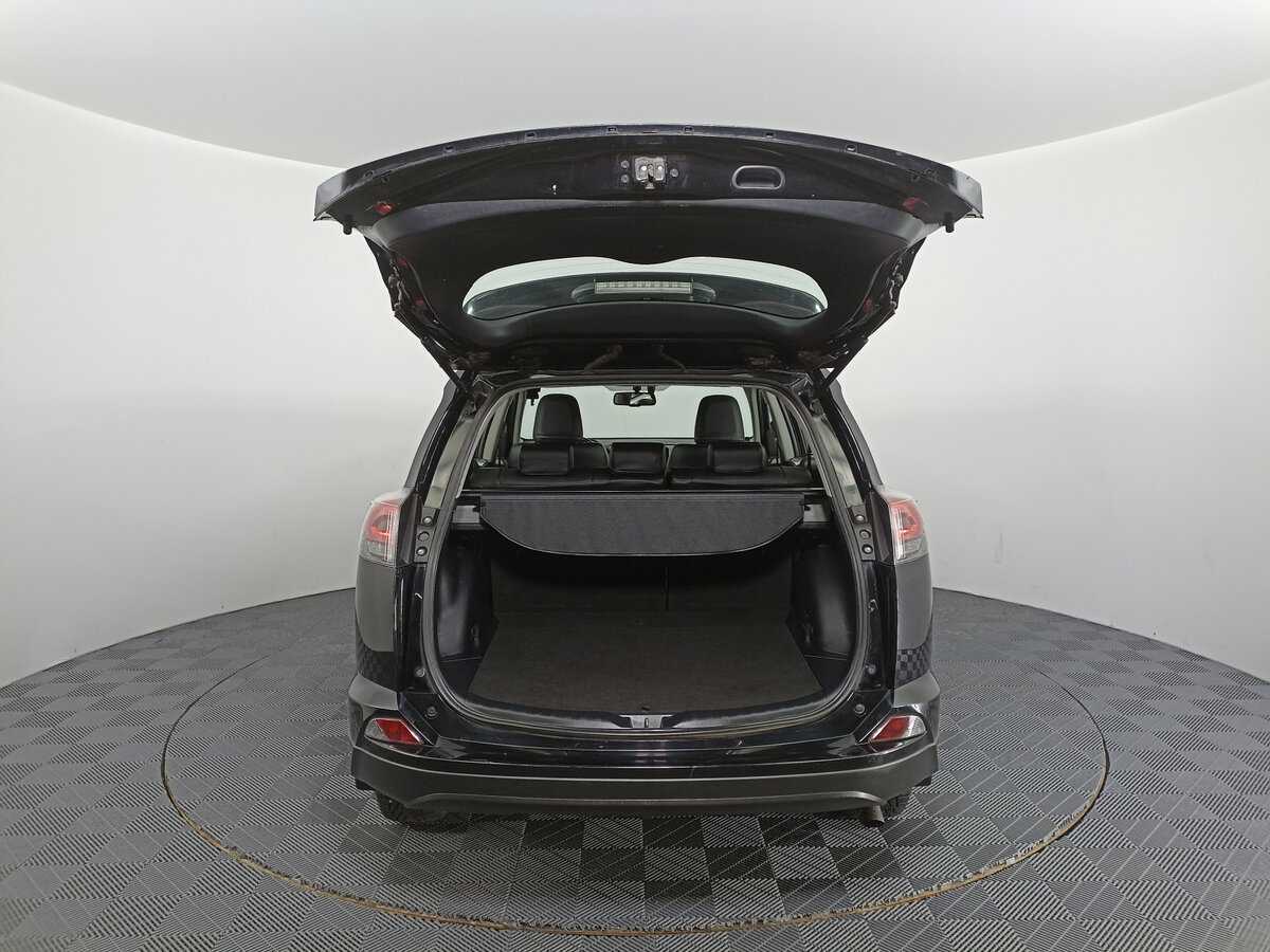 Б/У Тойота Рав4 2019 года. Фото: #9