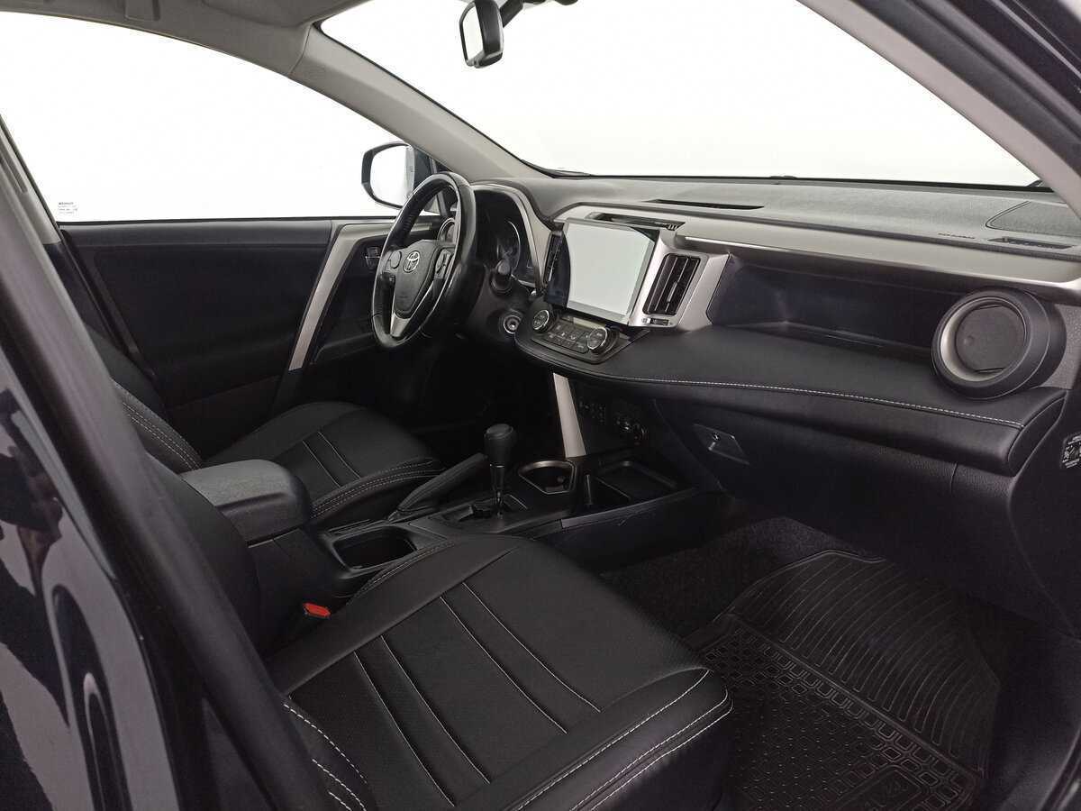 Б/У Тойота Рав4 2019 года. Фото: #10