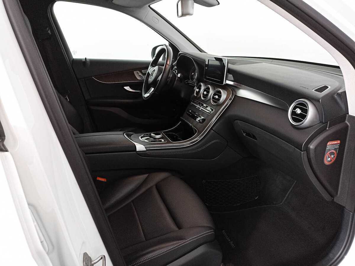 Б/У Мерседес-Бенц ГЛЦ 2017 года. Фото: #7