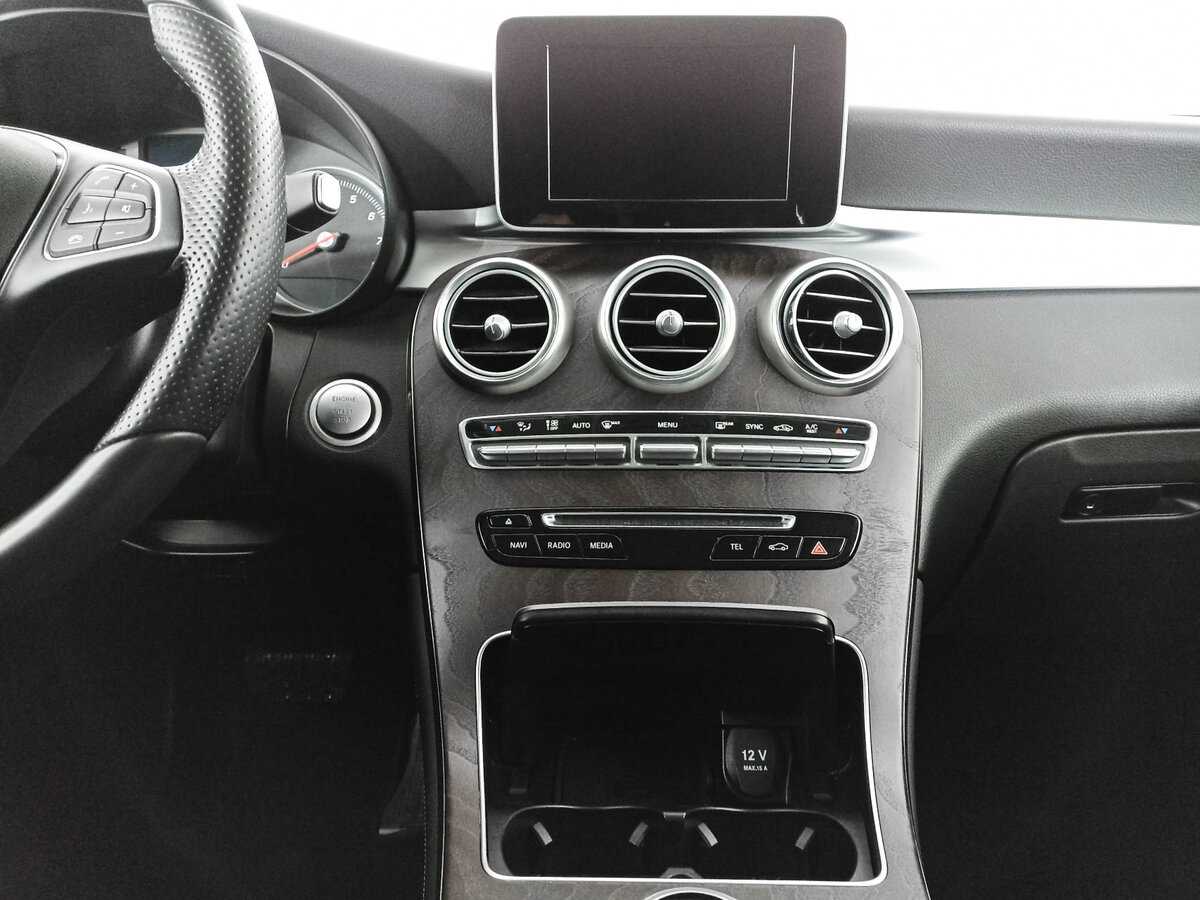 Б/У Мерседес-Бенц ГЛЦ 2017 года. Фото: #11