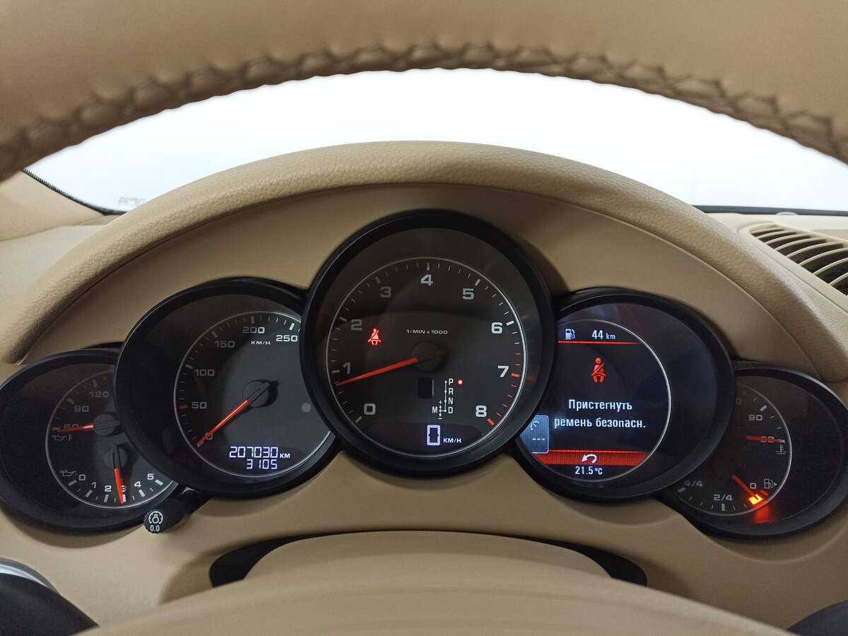 Б/У Порш Кайен 2012 года. Фото: #12