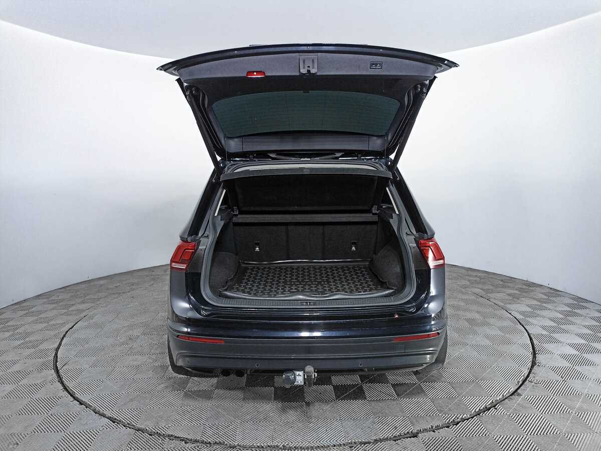 Б/У Фольксваген Тигуан 2017 года. Фото: #9