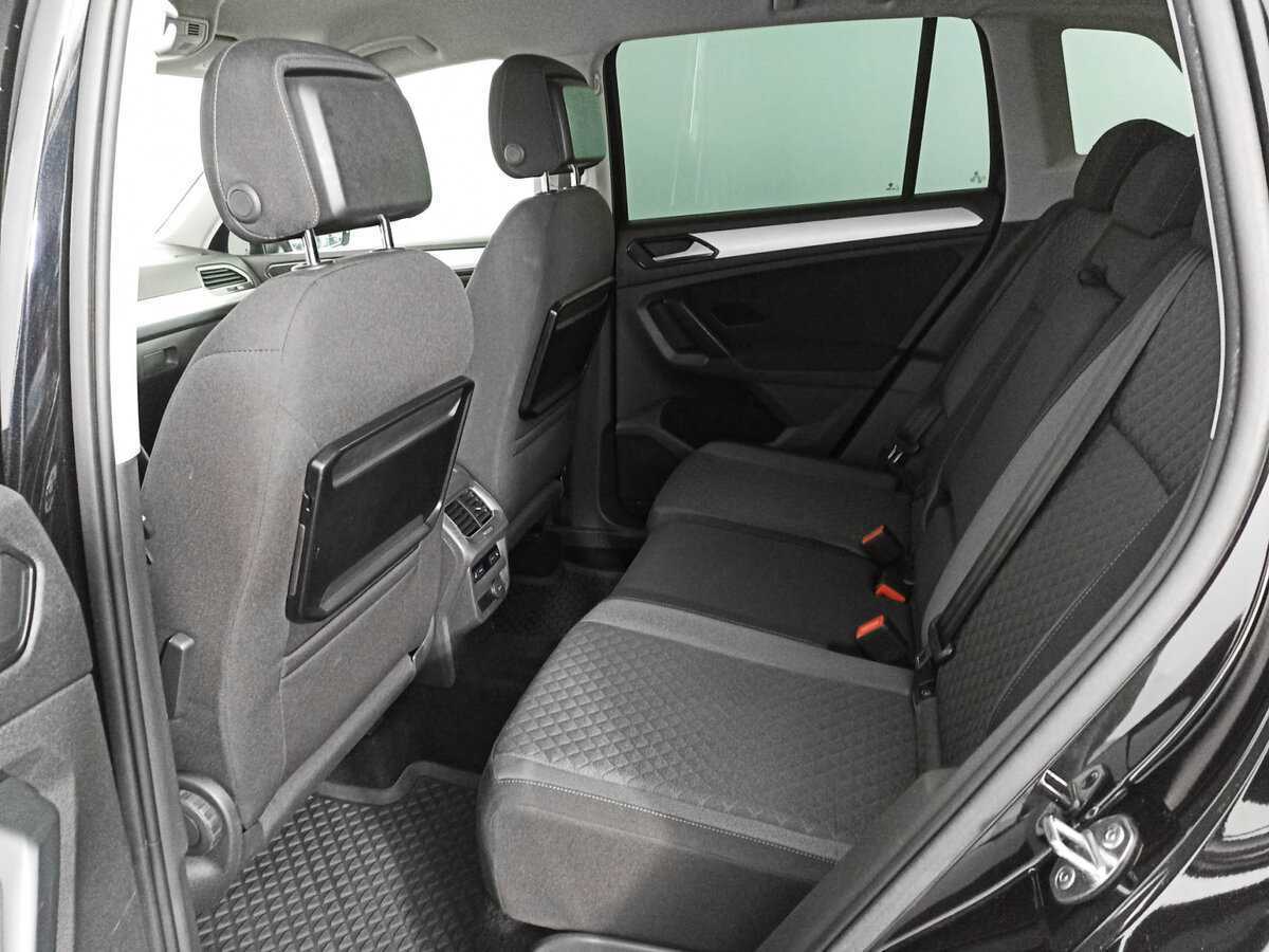 Б/У Фольксваген Тигуан 2017 года. Фото: #11