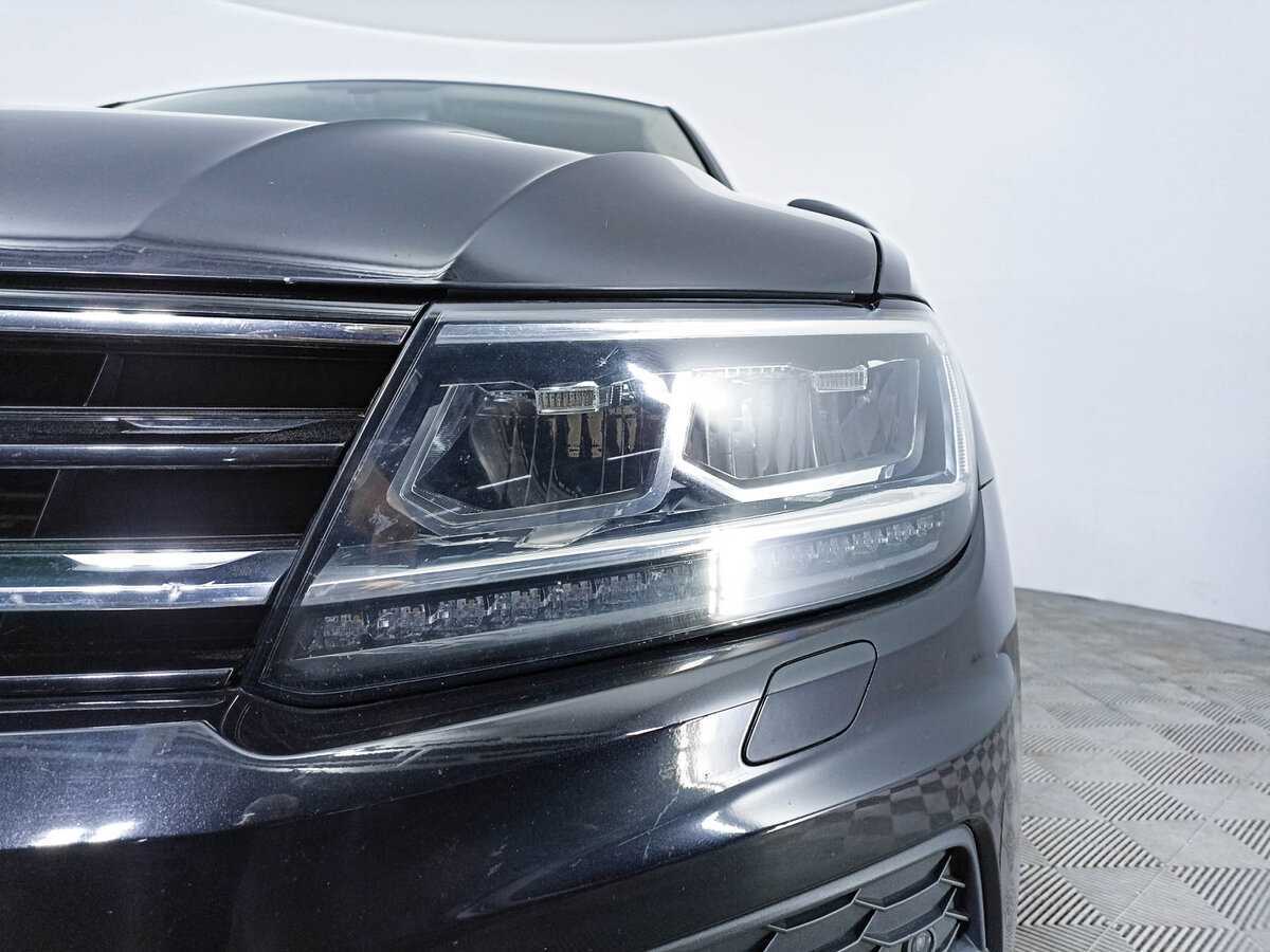 Б/У Фольксваген Тигуан 2017 года. Фото: #16