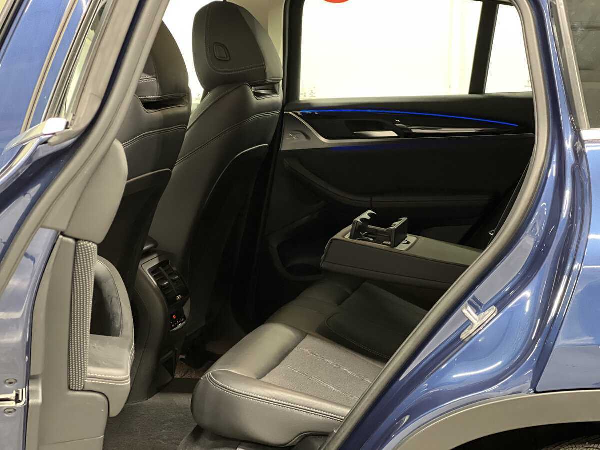 Б/У БМВ Икс4 2018 года. Фото: #11