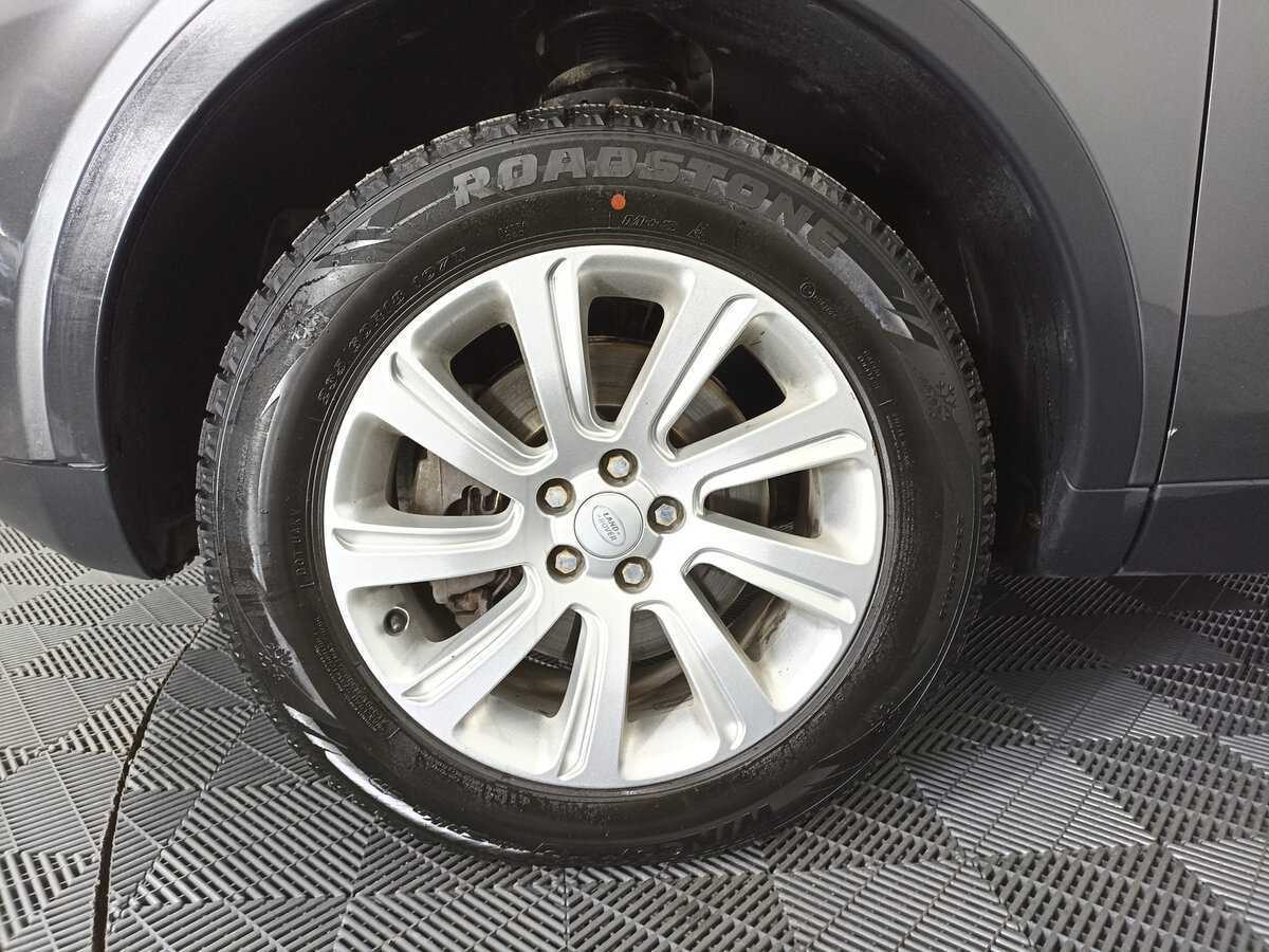 Б/У Лэнд Ровер Дискавери Спорт 2019 года. Фото: #17