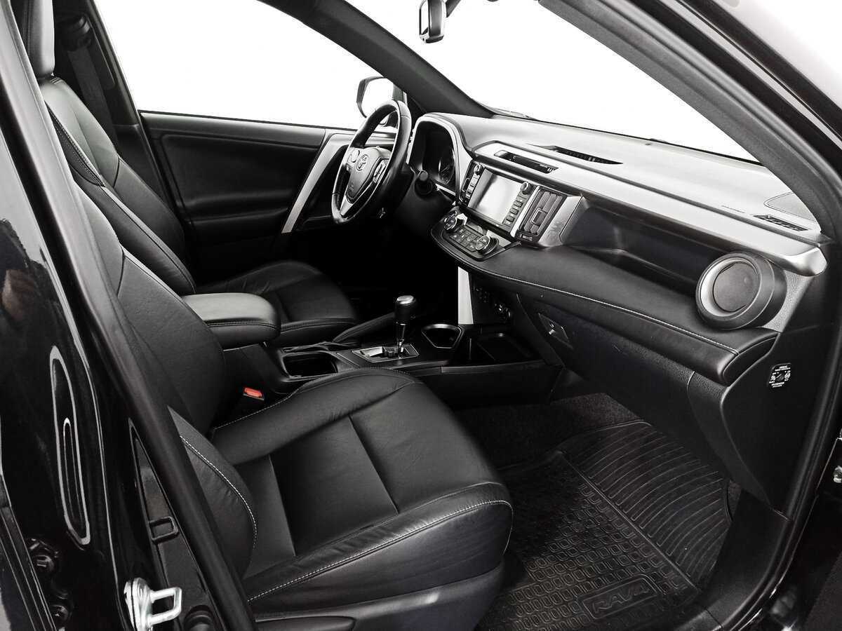 Б/У Тойота Рав4 2019 года. Фото: #7