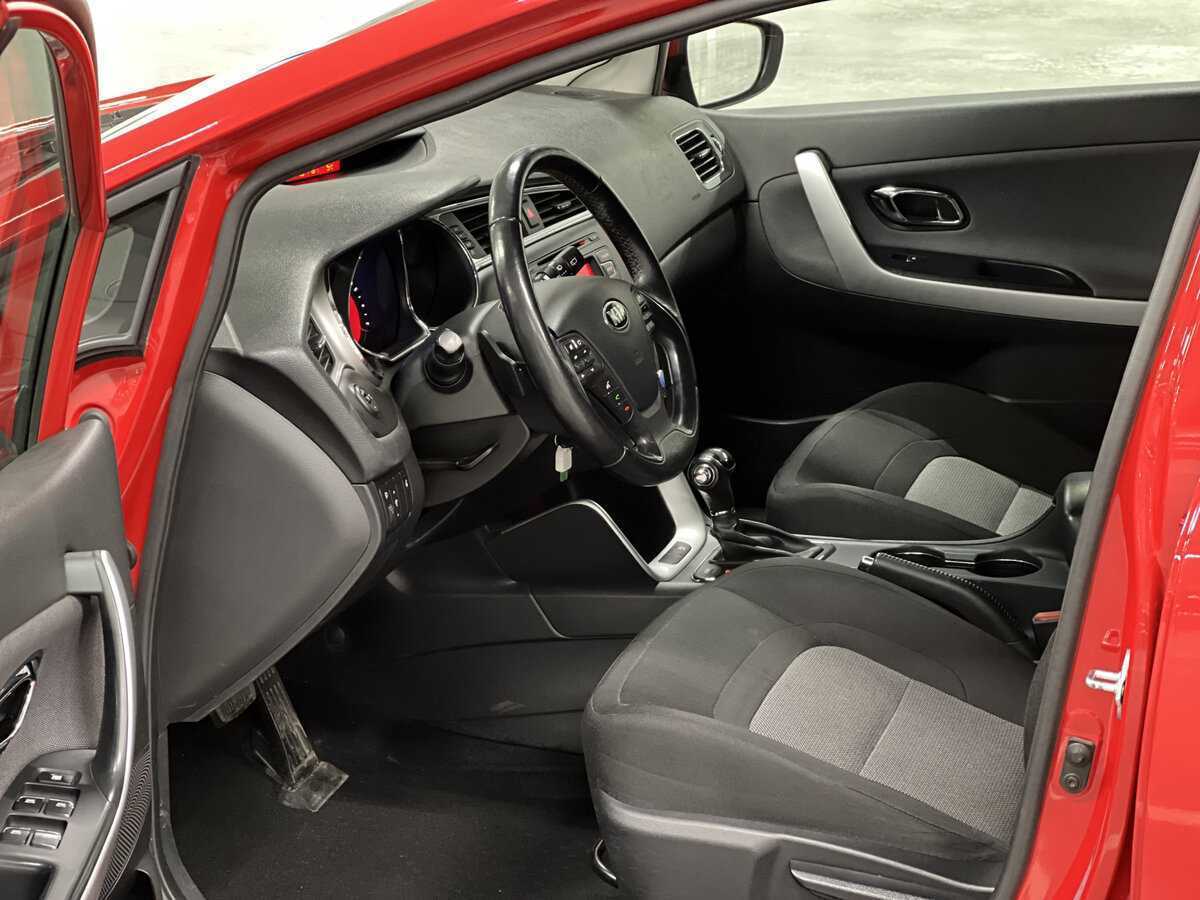 Б/У Киа Сид 2016 года. Фото: #15