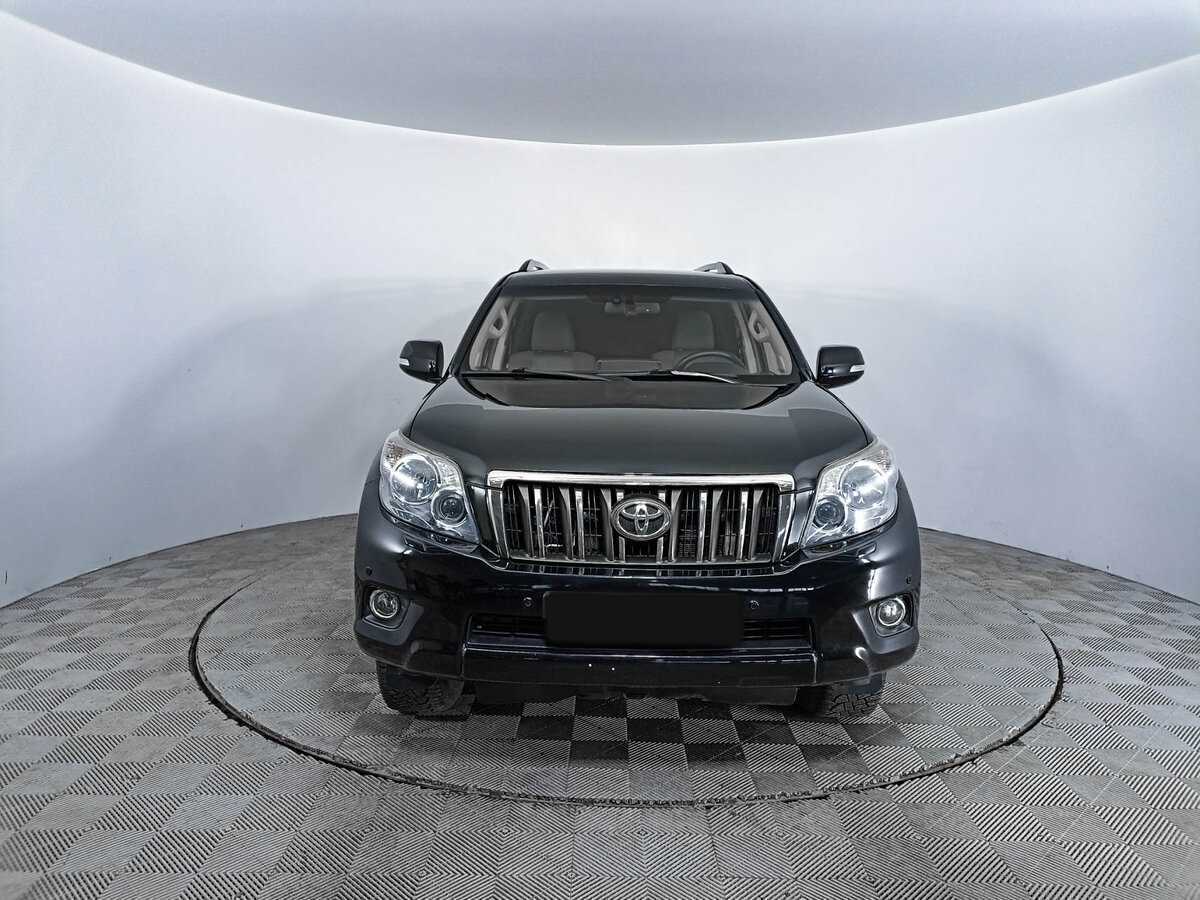 Б/У Тойота Лэнд Крузер Прадо 2011 года. Фото: #1