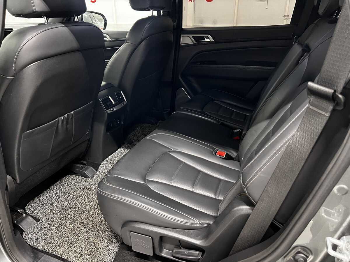 Б/У Сан-Ён Рекстон 2018 года. Фото: #11