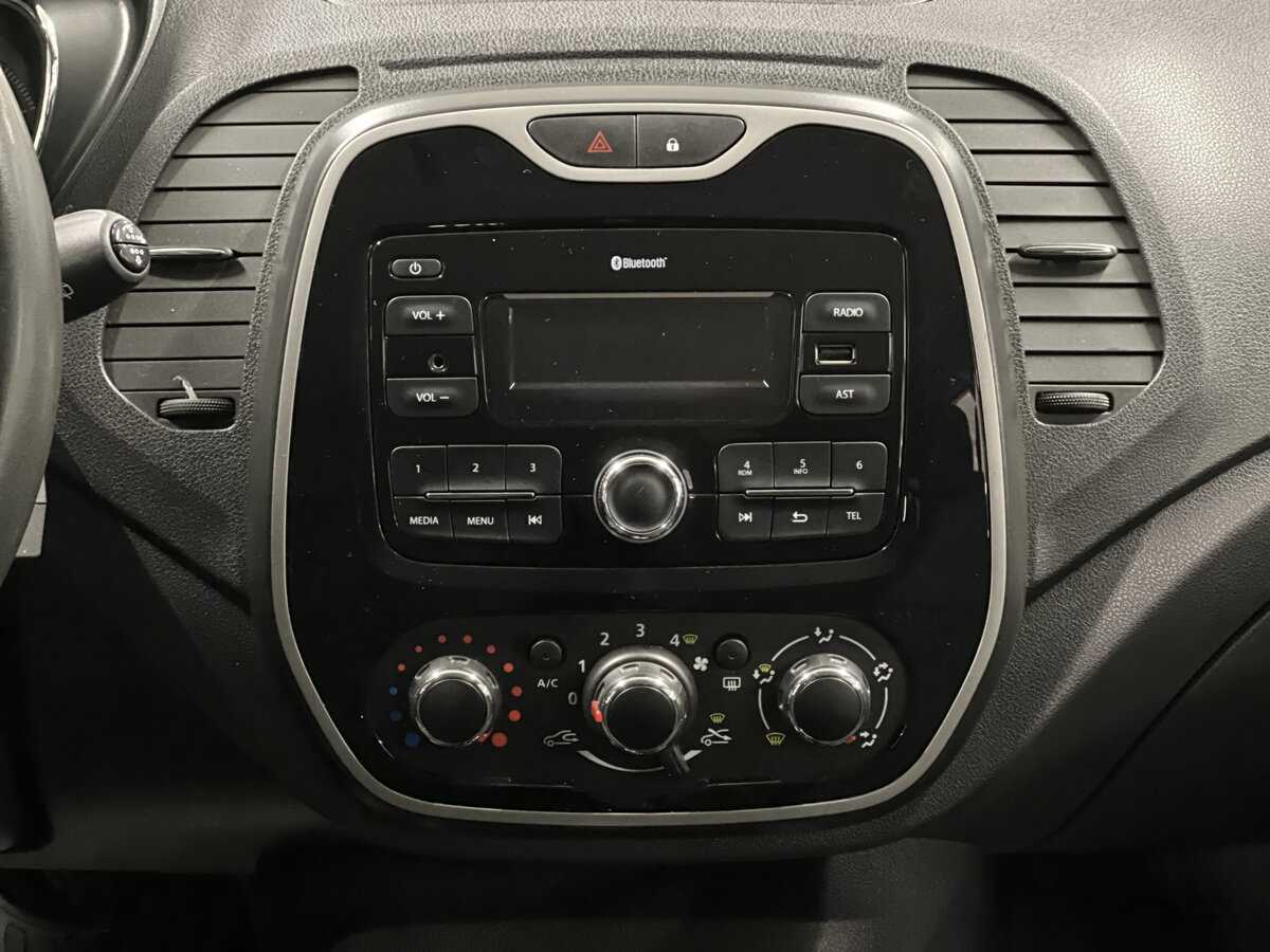 Б/У Рено Каптюр 2019 года. Фото: #14