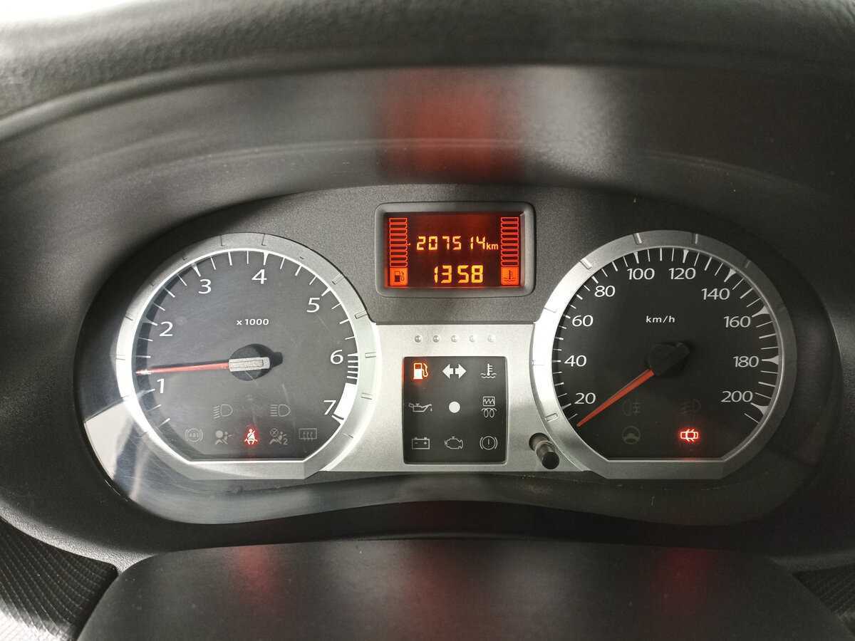 Б/У Лада (ВАЗ) Ларгус 2019 года. Фото: #12