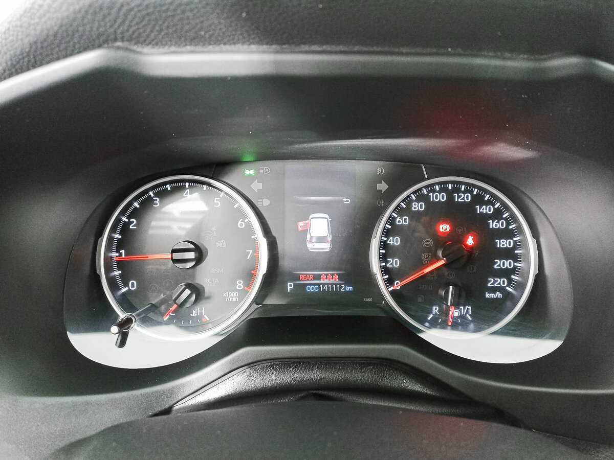 Б/У Тойота Рав4 2019 года. Фото: #10